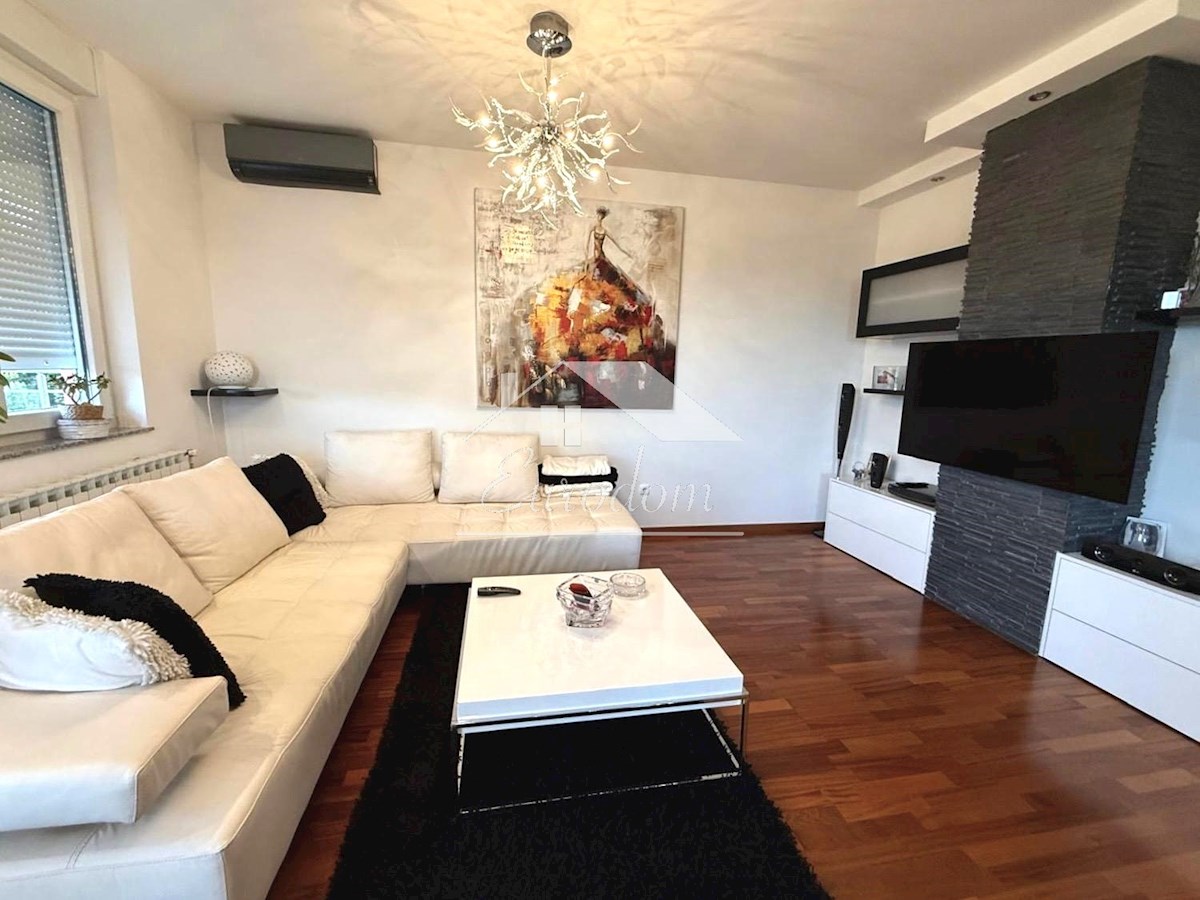Appartamento di lusso in vendita a Remete – 138 m²