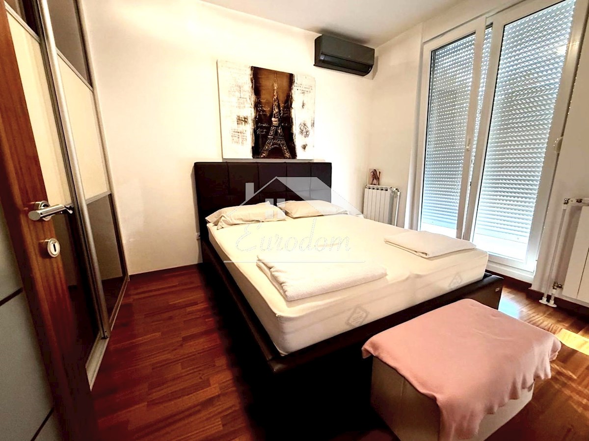 Appartamento di lusso in vendita a Remete – 138 m²
