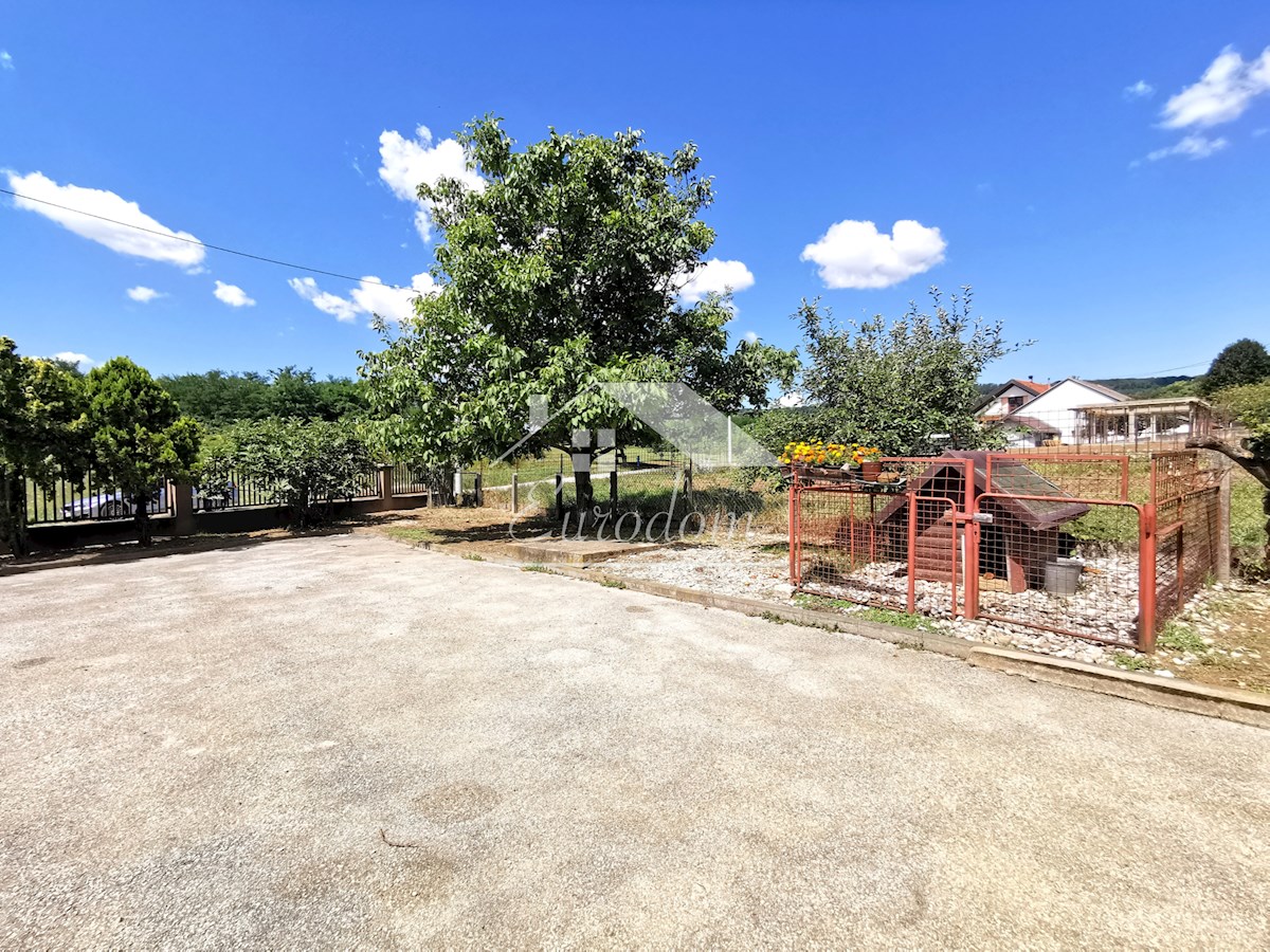 IN VENDITA: CASA COSTRUITA CON QUALITÀ – ZAGABRIA, BIZEK