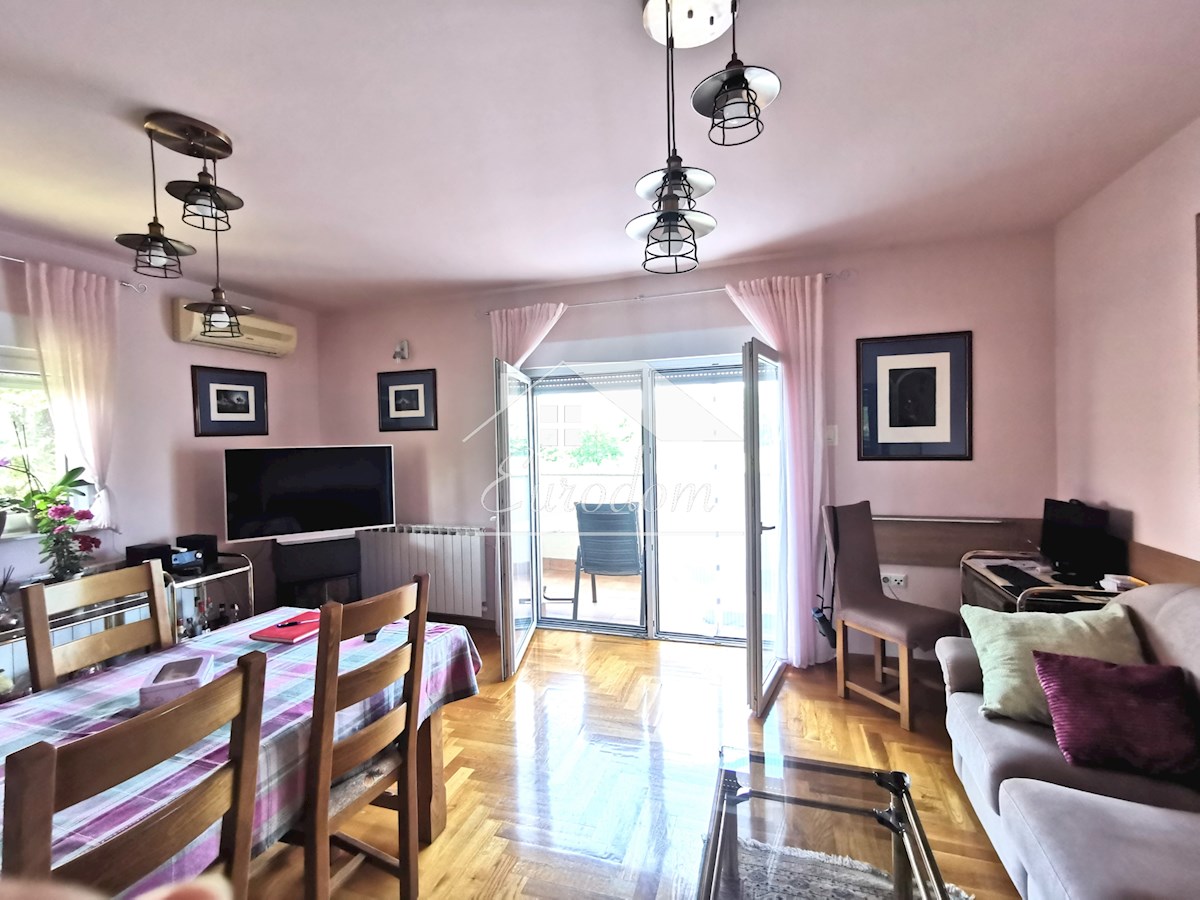 IN VENDITA: CASA COSTRUITA CON QUALITÀ – ZAGABRIA, BIZEK