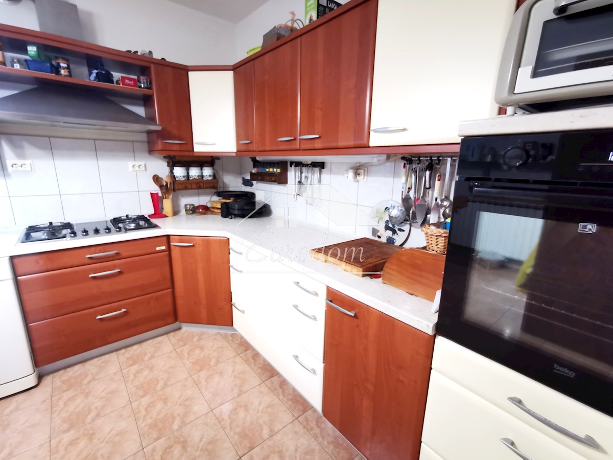 IN VENDITA: CASA COSTRUITA CON QUALITÀ – ZAGABRIA, BIZEK