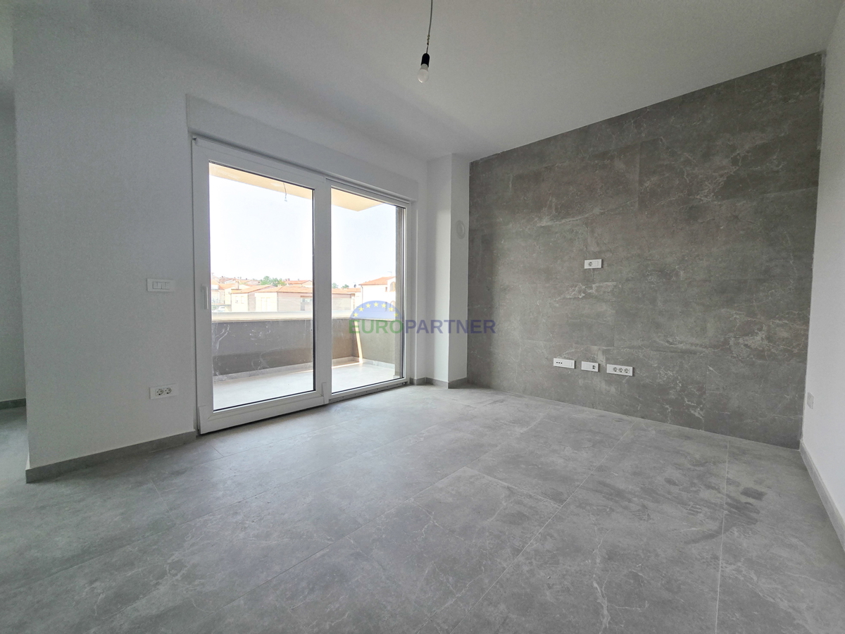 Appartamento 65m2, nuova costruzione, zona Parenzo, Istria
