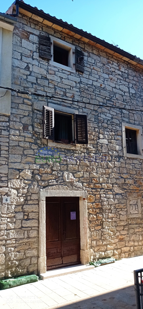 Istria, Novigrad, appartamento nel centro città