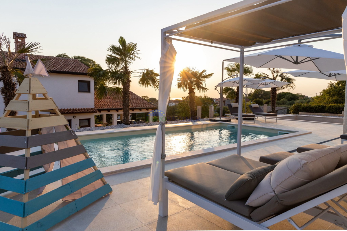 Villa di lusso e moderna con vista panoramica sul mare, Poreč, Istria