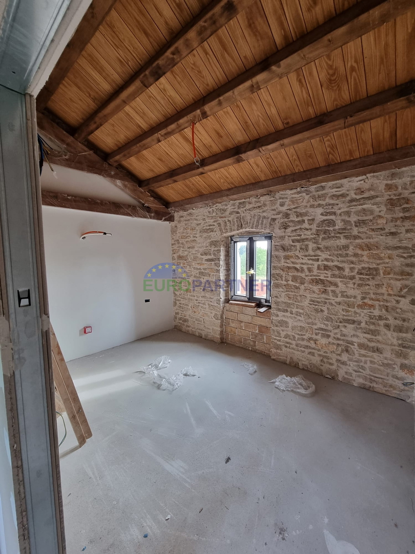 Una stazione meravigliosa nelle vicinanze di Barban