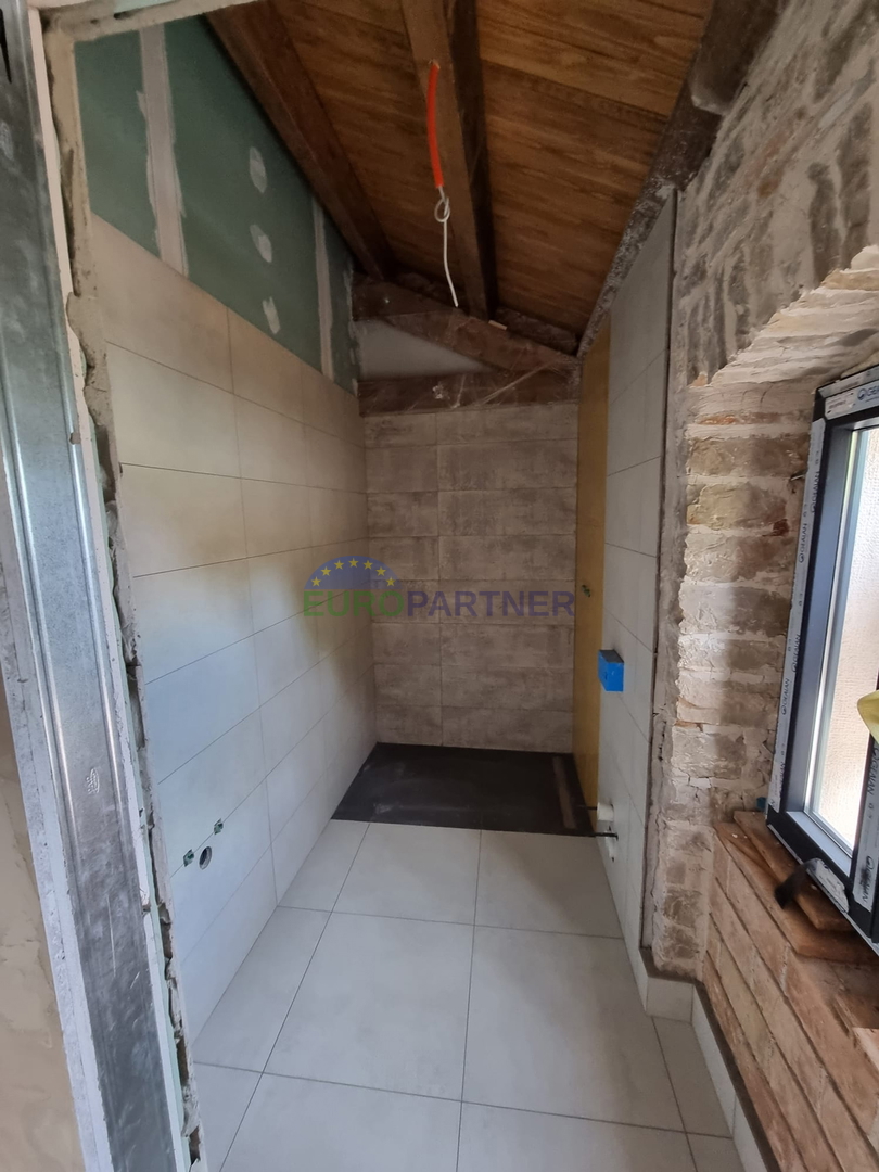 Una stazione meravigliosa nelle vicinanze di Barban