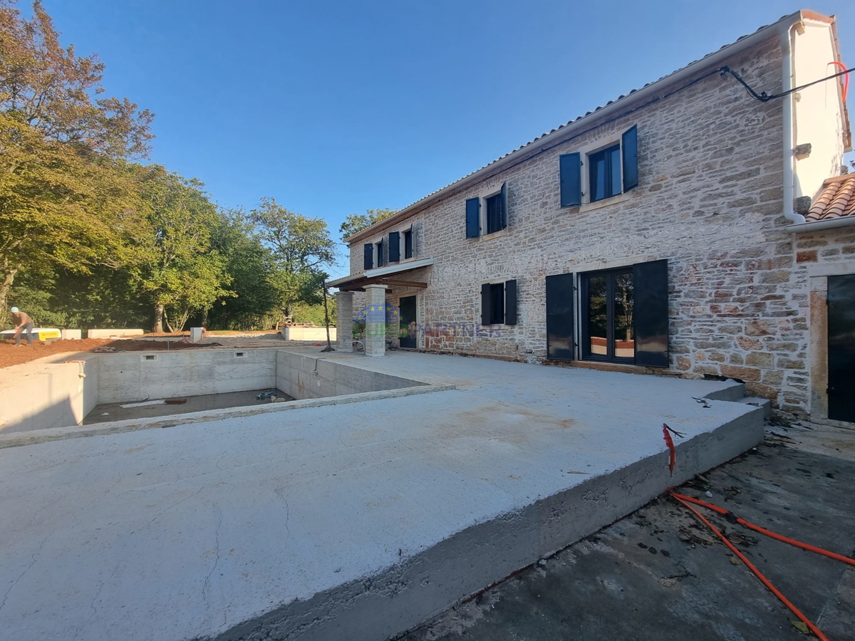 Una stazione meravigliosa nelle vicinanze di Barban