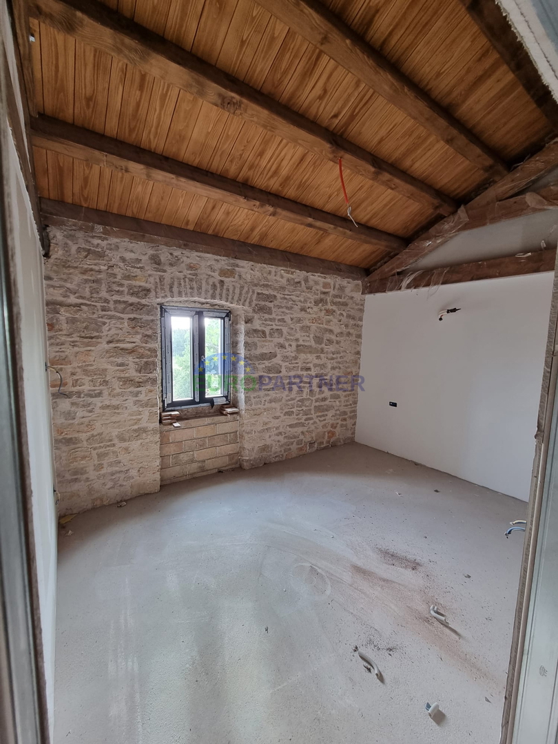 Una stazione meravigliosa nelle vicinanze di Barban