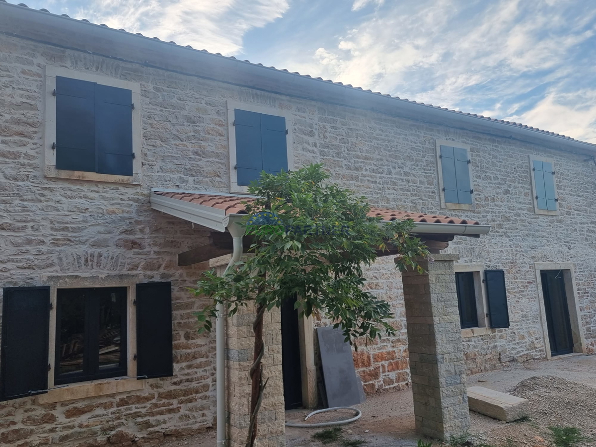 Una stazione meravigliosa nelle vicinanze di Barban