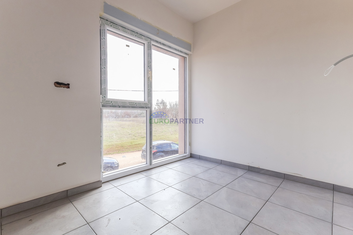 Moderno appartamento con 3 camere da letto, Parenzo, a 4 km dal mare