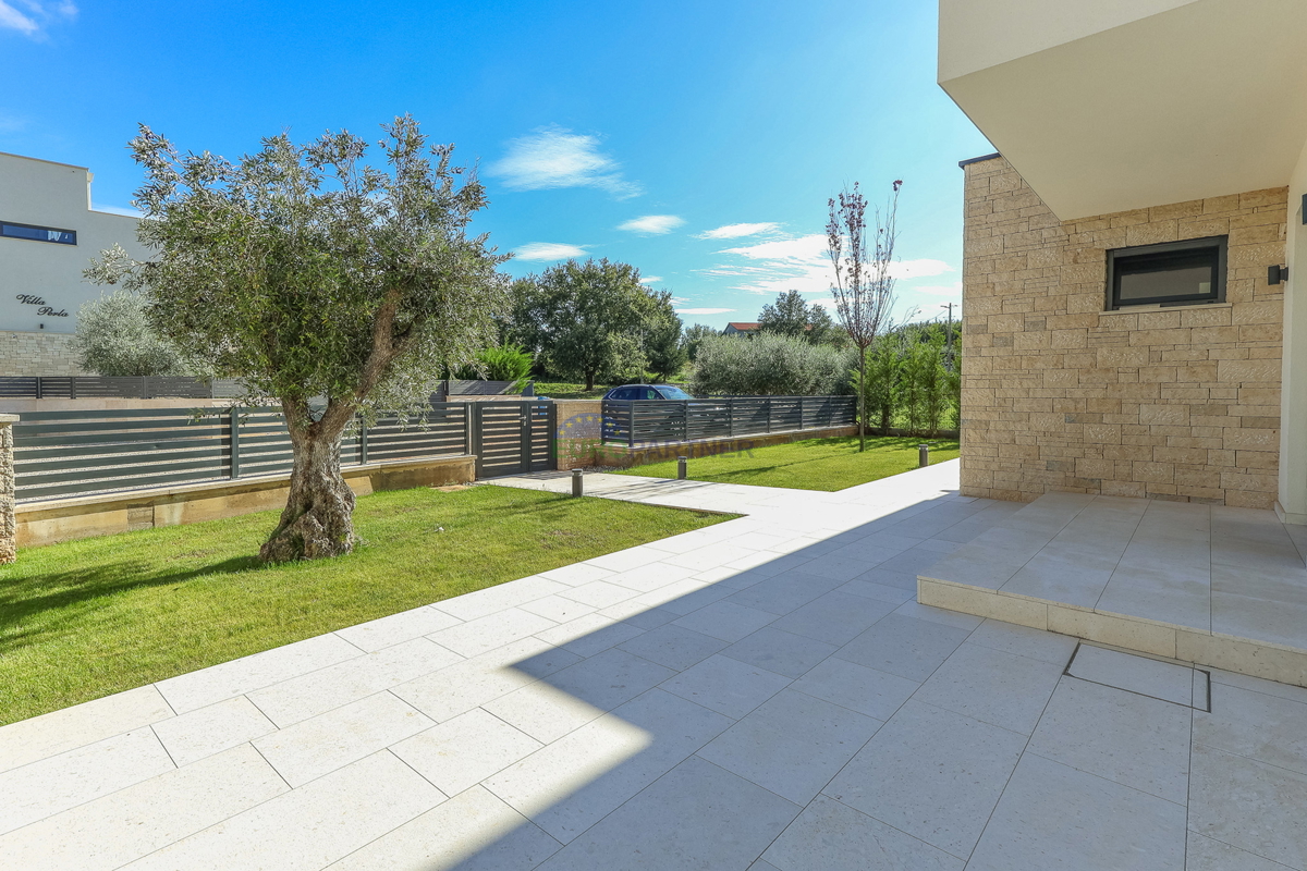 Parenzo - Villa di lusso indipendente con vista mare e piscina