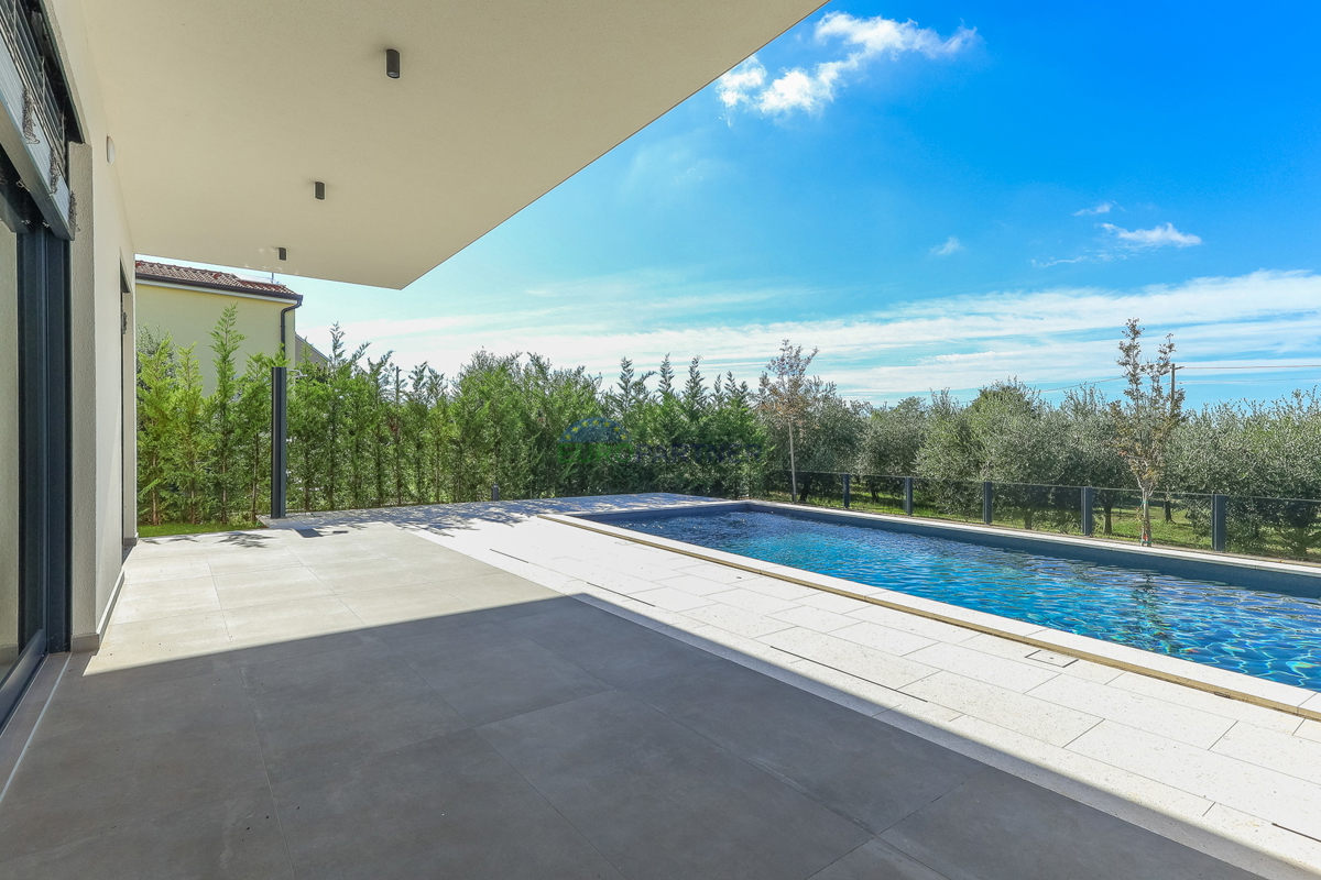 Parenzo - Villa di lusso indipendente con vista mare e piscina