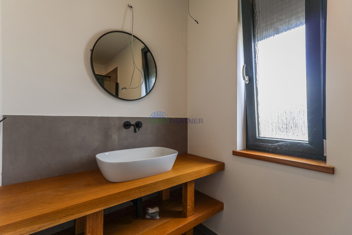 Parenzo - Villa di lusso indipendente con vista mare e piscina