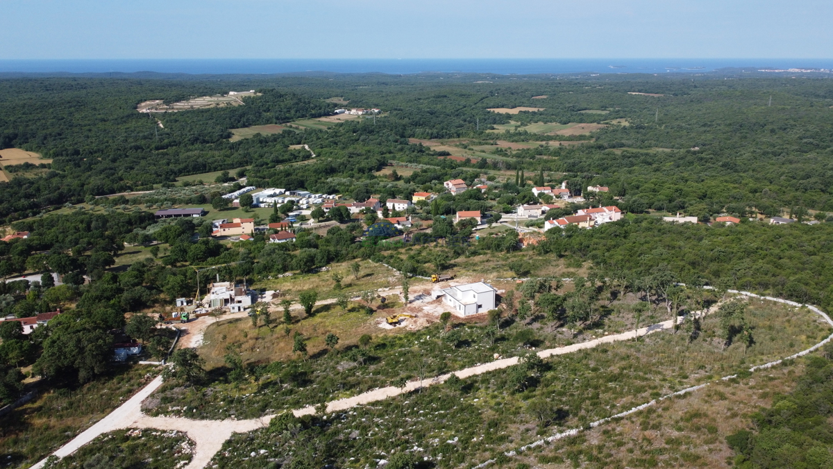 Terreno con vista panoramica sul MARE, nelle vicinanze di Rovigno