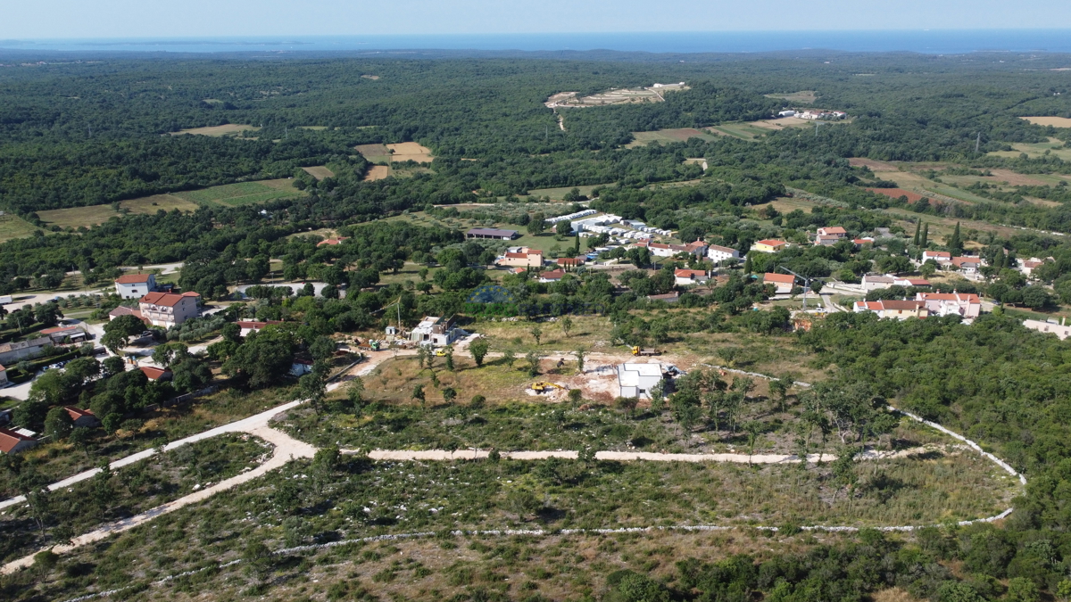 Terreno con vista panoramica sul MARE, nelle vicinanze di Rovigno