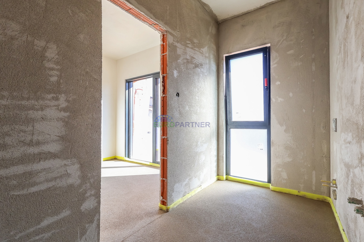 "Villa Black Beauty" attende il suo nuovo proprietario, realizzata con il metodo di costruzione "chiavi in ​​mano".