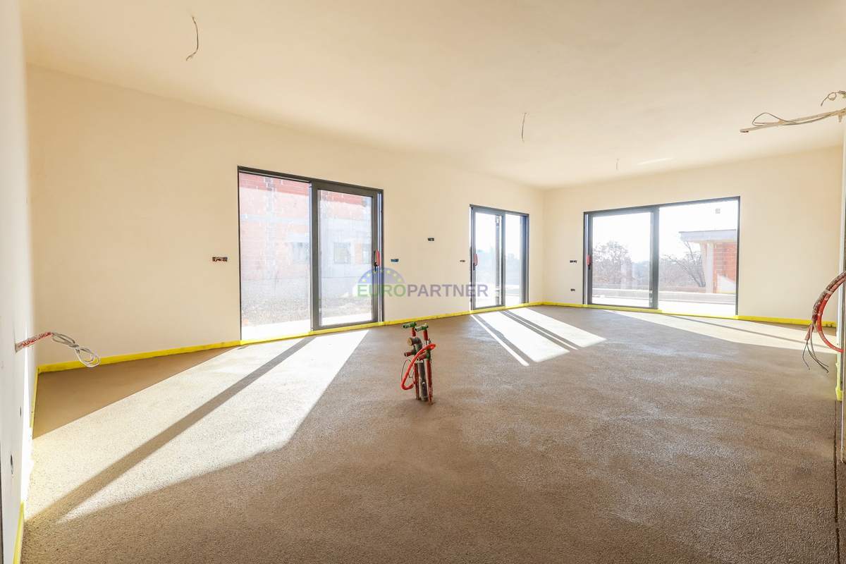 "Villa Black Beauty" attende il suo nuovo proprietario, realizzata con il metodo di costruzione "chiavi in ​​mano".