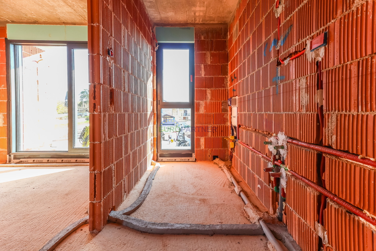 &quot;Villa Black Beauty&quot; attende il suo nuovo proprietario, realizzata con il metodo di costruzione &quot;chiavi in ​​mano&quot;.