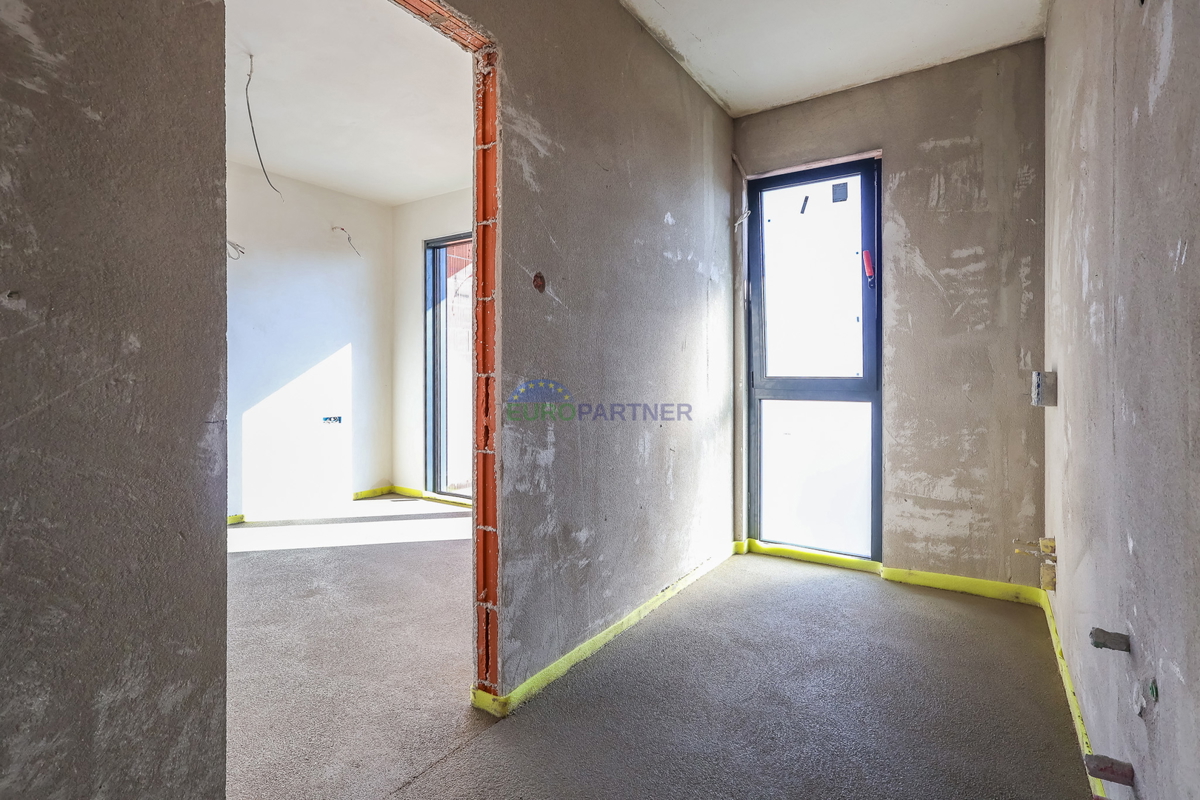 "Villa Black Beauty" attende il suo nuovo proprietario, realizzata con il metodo di costruzione "chiavi in ​​mano".