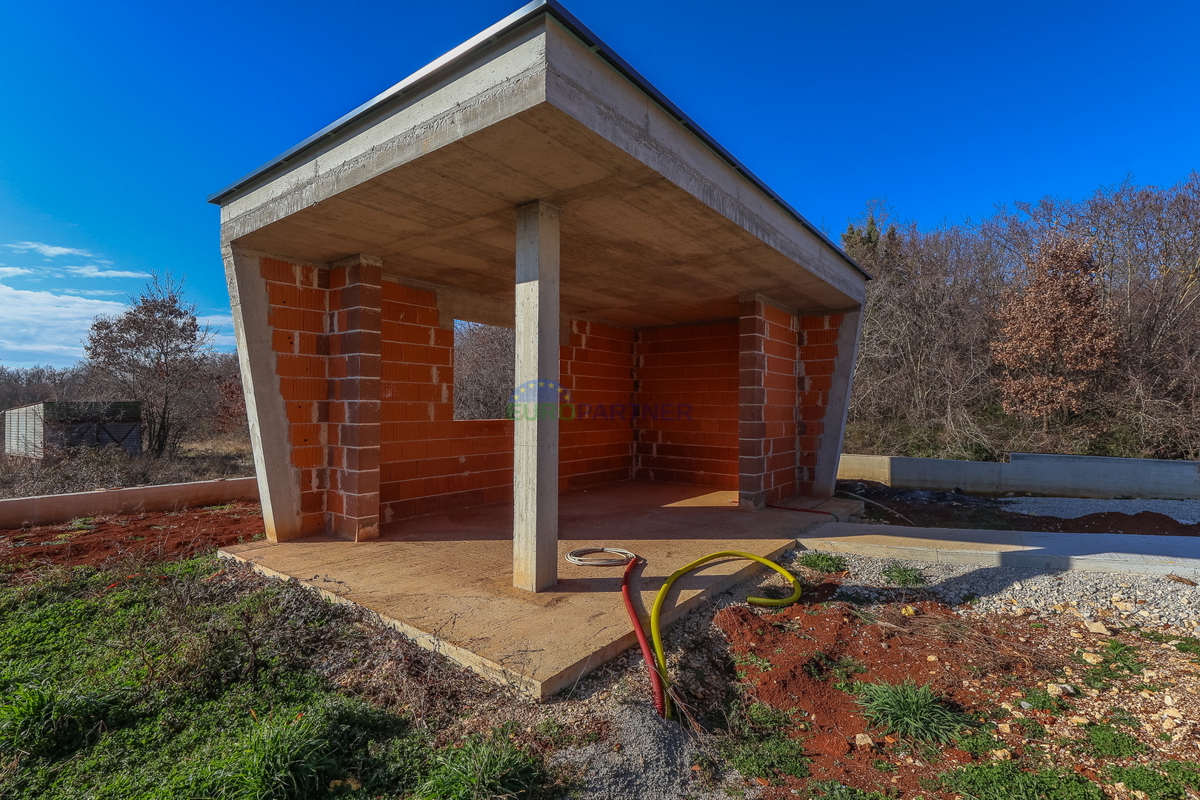 "Villa Black Beauty" attende il suo nuovo proprietario, realizzata con il metodo di costruzione "chiavi in ​​mano".