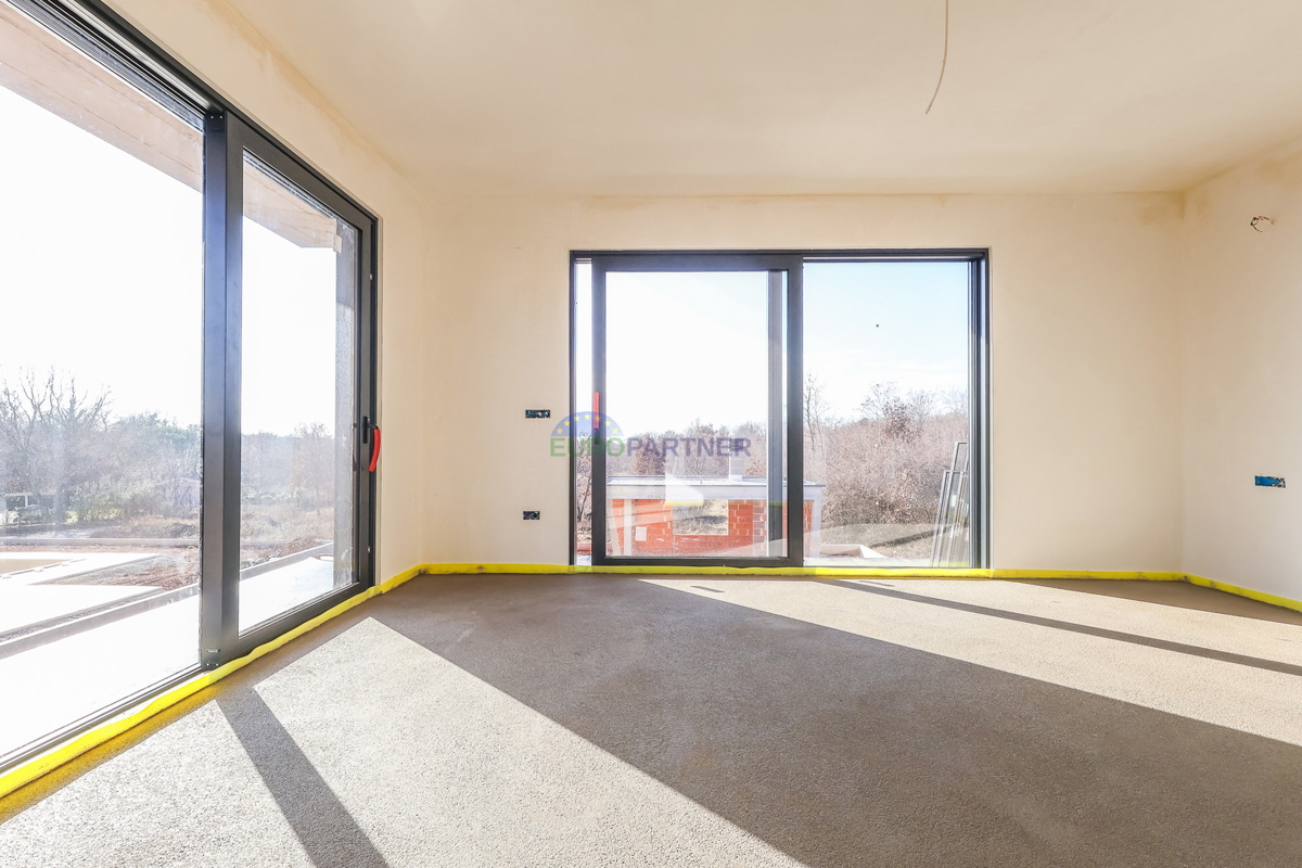 "Villa Black Beauty" attende il suo nuovo proprietario, realizzata con il metodo di costruzione "chiavi in ​​mano".