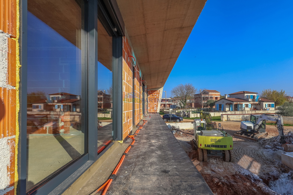 &quot;Villa Black Beauty&quot; attende il suo nuovo proprietario, realizzata con il metodo di costruzione &quot;chiavi in ​​mano&quot;.