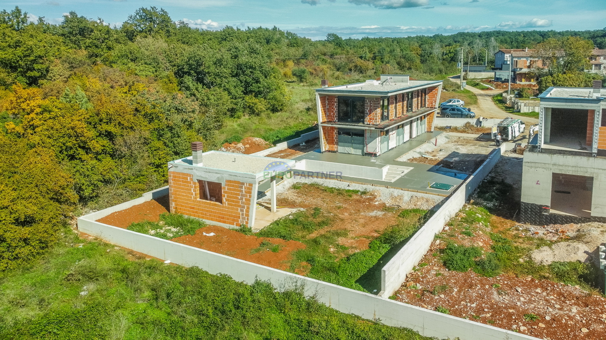 &quot;Villa Black Beauty&quot; attende il suo nuovo proprietario, realizzata con il metodo di costruzione &quot;chiavi in ​​mano&quot;.