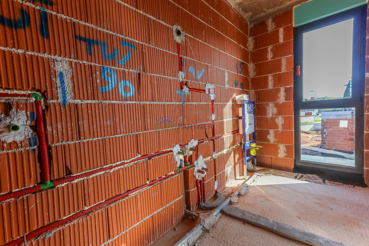 &quot;Villa Black Beauty&quot; attende il suo nuovo proprietario, realizzata con il metodo di costruzione &quot;chiavi in ​​mano&quot;.