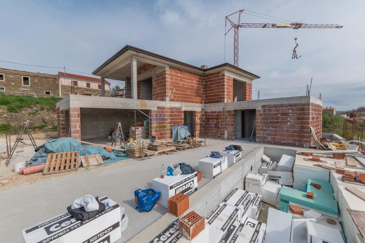 Momiano, villa con vista panoramica sul mare