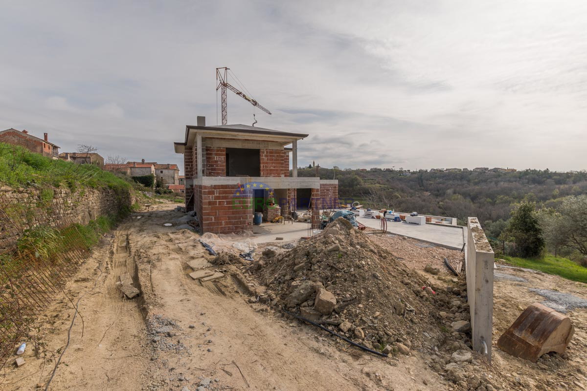 Momiano, villa con vista panoramica sul mare