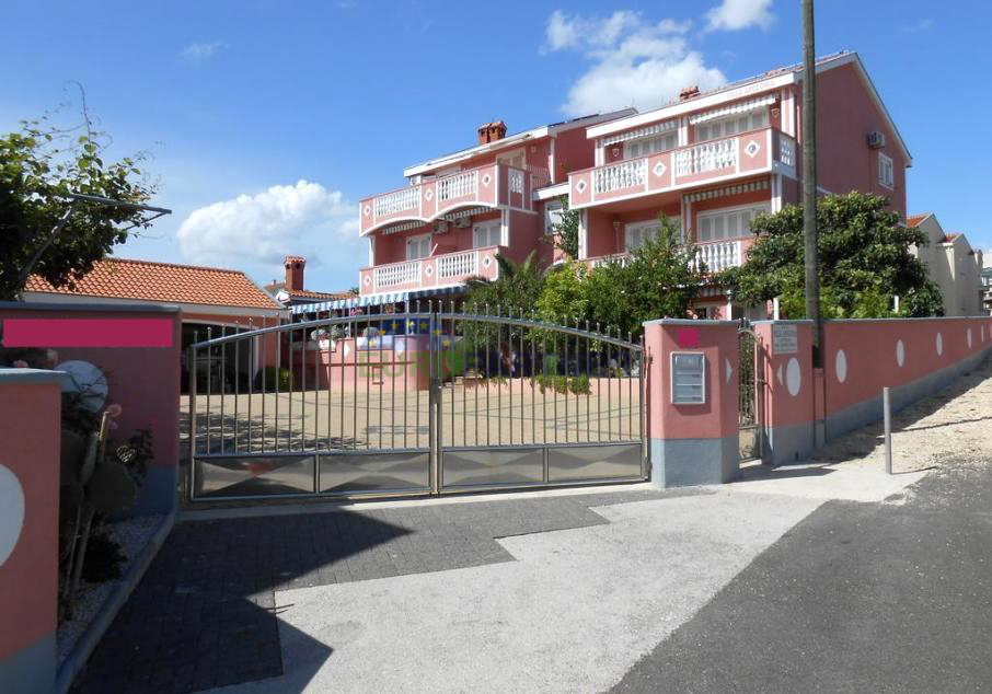 Villa con piscina e vista sul mare, Borik-Zara