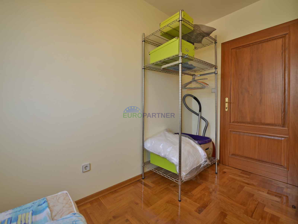 Poreč, appartamento con vista mare - 1 km dalla spiaggia