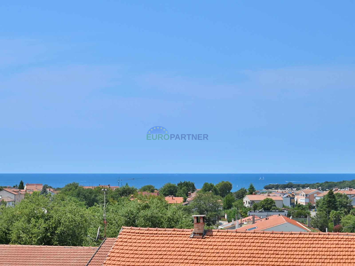 Poreč, appartamento con vista mare - 1 km dalla spiaggia