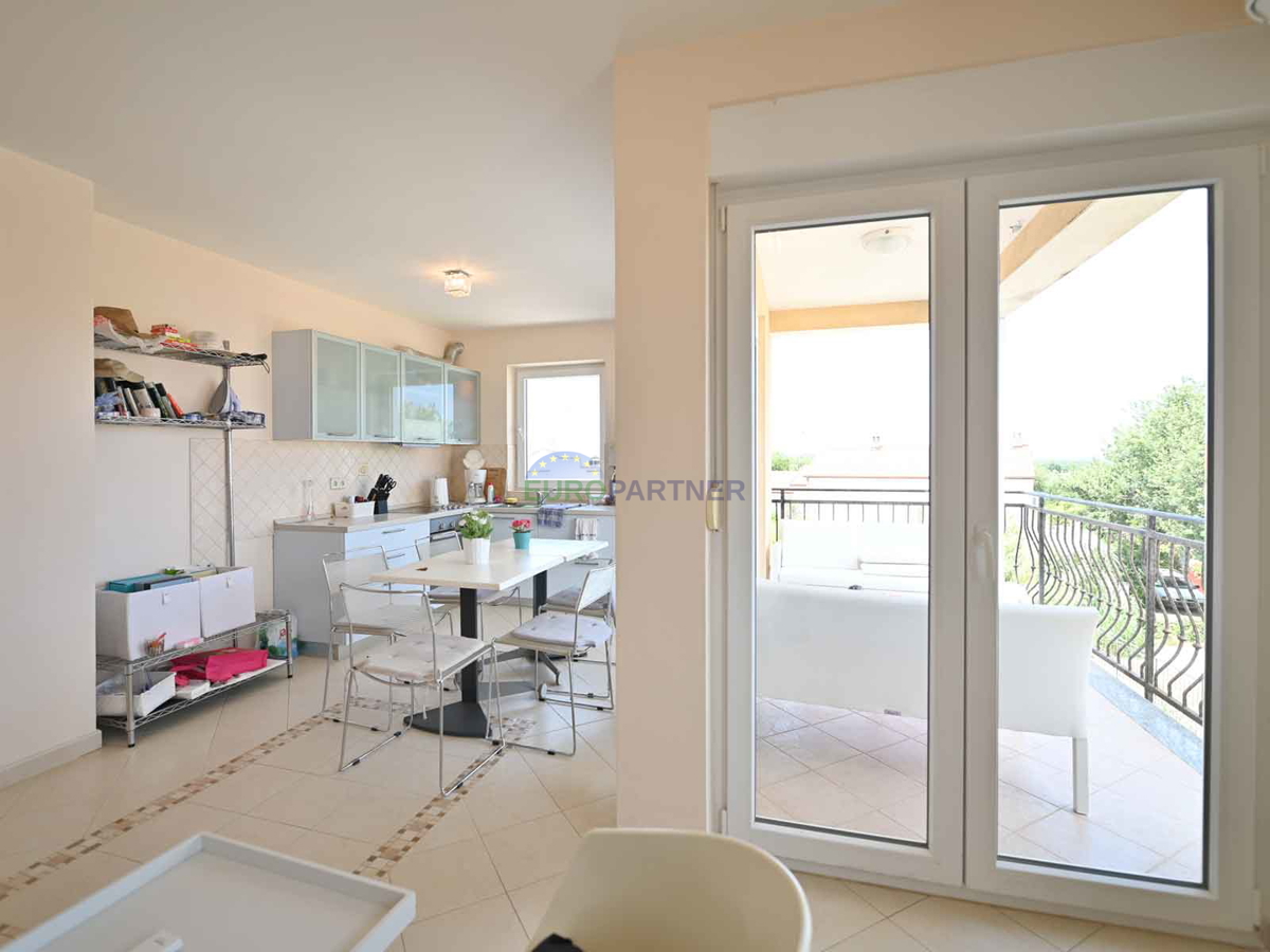 Poreč, appartamento con vista mare - 1 km dalla spiaggia