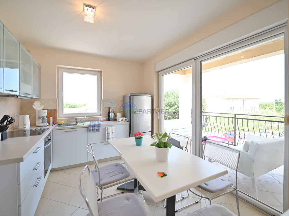 Poreč, appartamento con vista mare - 1 km dalla spiaggia