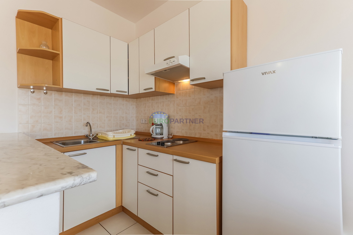 Casa indipendente con 4 appartamenti, Funtana