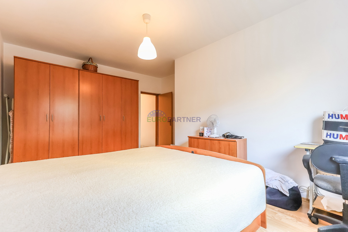 Casa indipendente con 4 appartamenti, Funtana