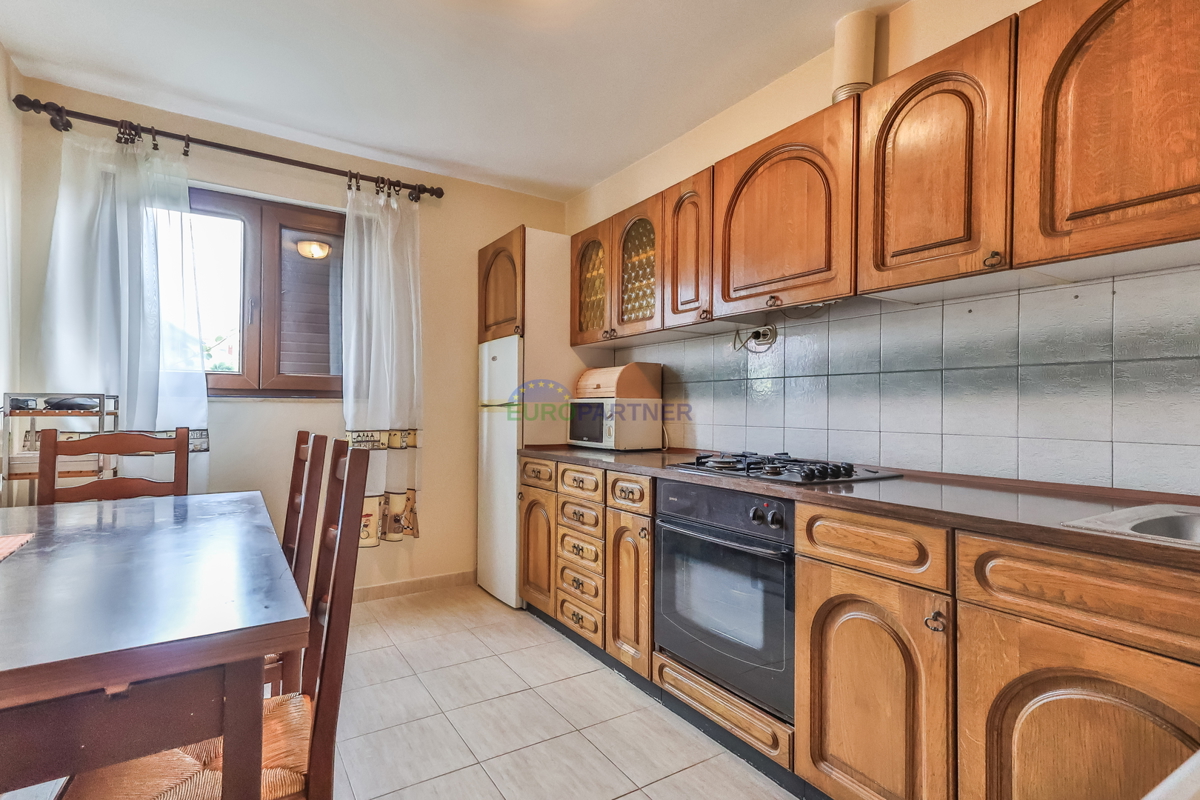 Appartamento con giardino, Poreč, a 800 m dal mare