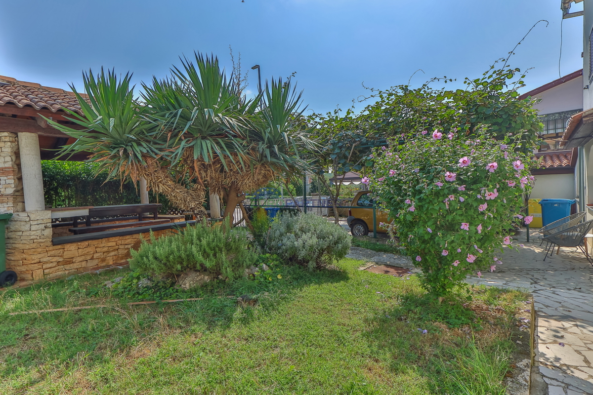 Appartamento con giardino, Poreč, a 800 m dal mare