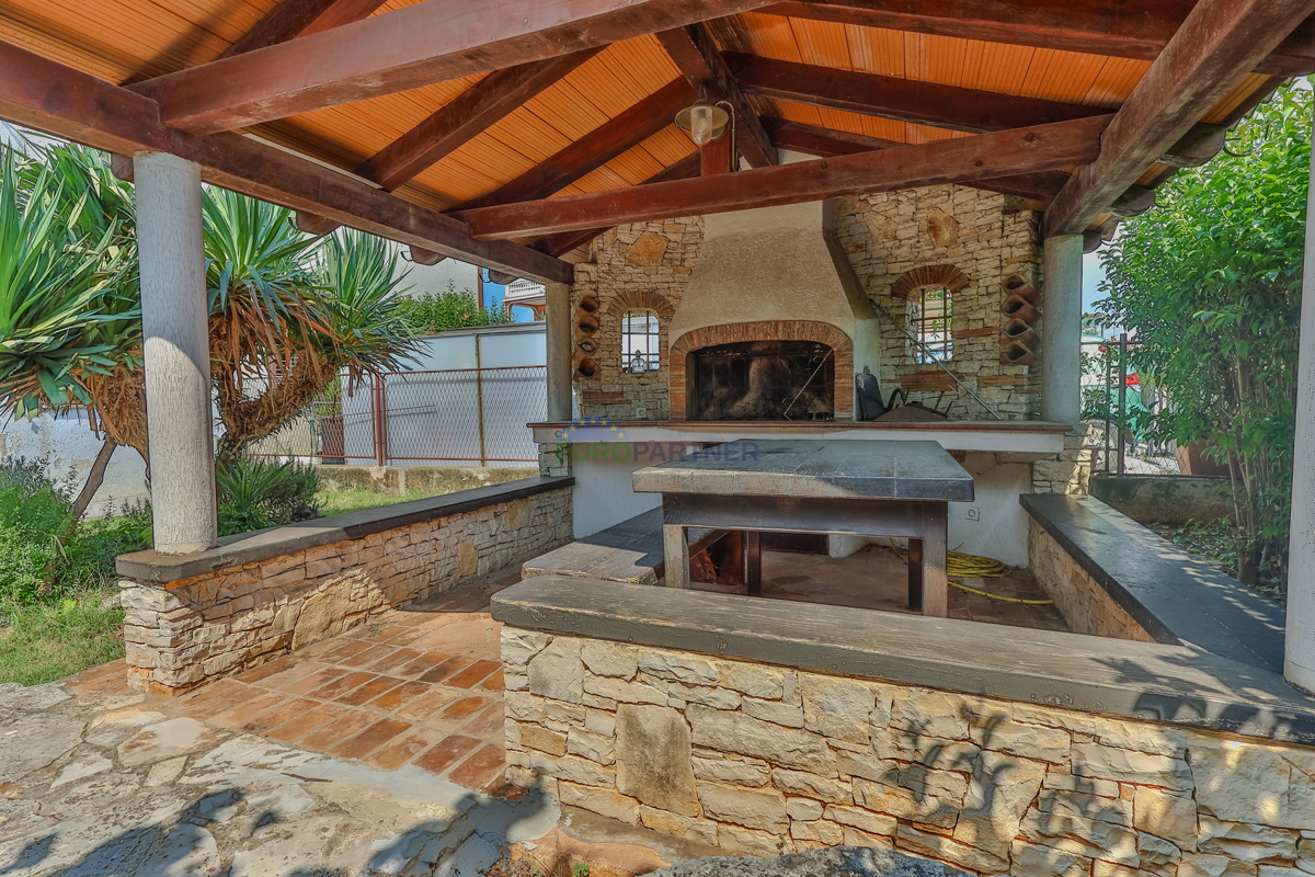 Appartamento con giardino, Poreč, a 800 m dal mare