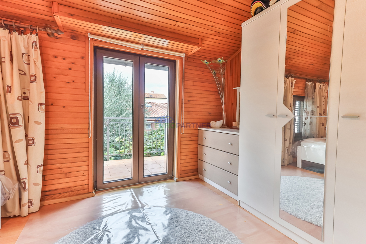 Appartamento con giardino, Poreč, a 800 m dal mare