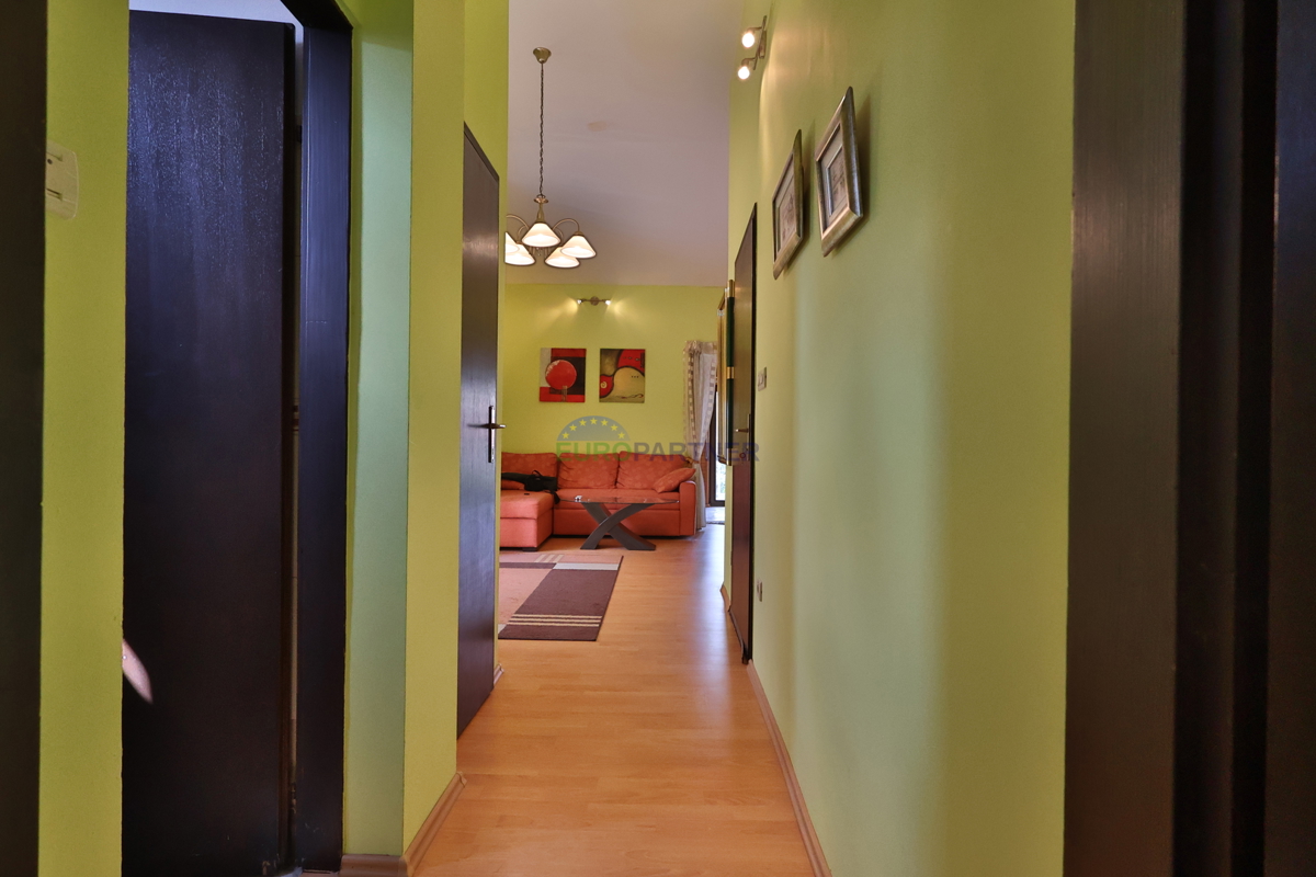 Appartamento con giardino, Poreč, a 800 m dal mare