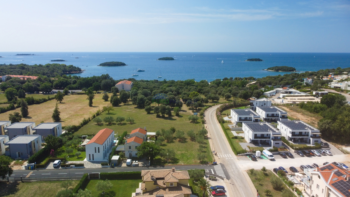 Istra, Funtana, terreno edificabile a 100 m dal mare