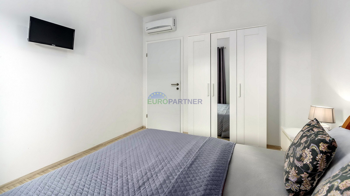 Villa indipendente con piscina, Poreč, Istria