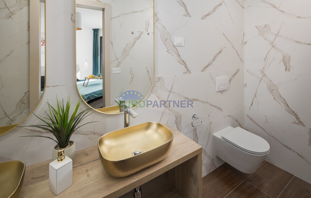 Istra, Novigrad, villa moderna con piscina