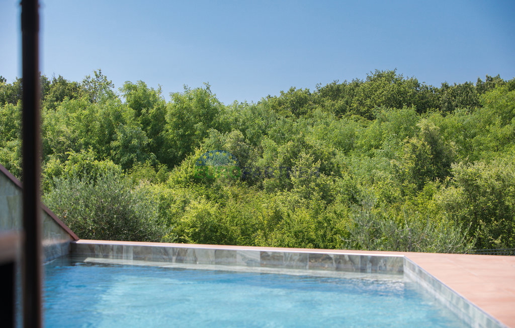 Istra, Novigrad, villa moderna con piscina