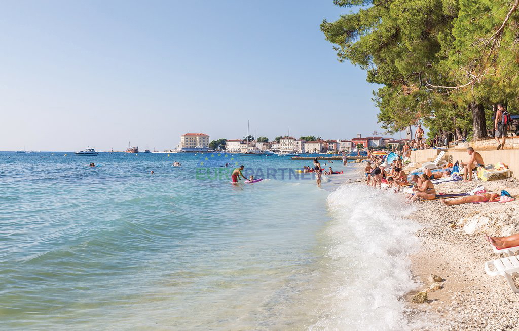 Istra, Novigrad, villa moderna con piscina