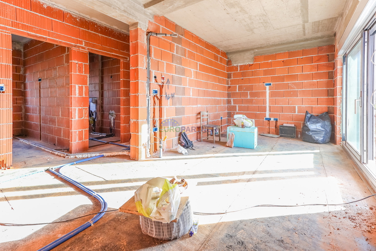 Appartamento con cortile di 400 m2, Poreč