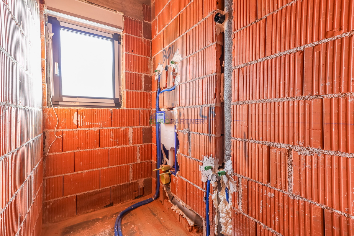 Appartamento con cortile di 400 m2, Poreč