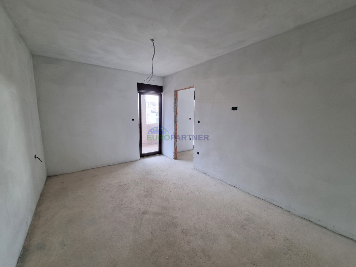 Bellissimo appartamento a Funtana, 200 m dal mare, 170m2